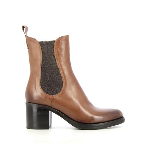 RONNET BOOTS Femme Collection Automne Hiver 2022 Muratti Paris