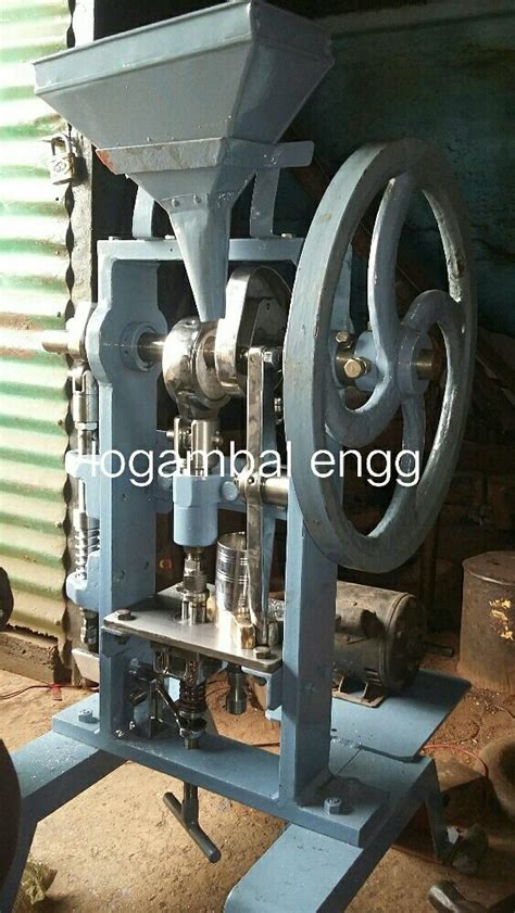 Mild Steel Camphor Machine Strokes Min Capacity Tablet Hr