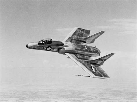 — Vought F7u Cutlass