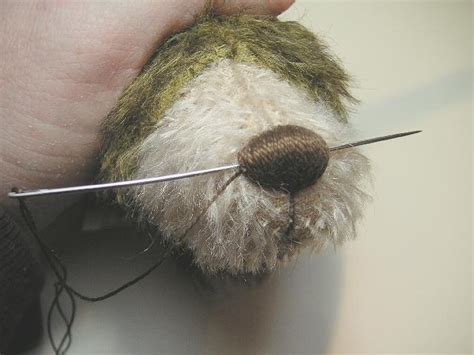 Teddy Bears Tutorials: Nose embroidery