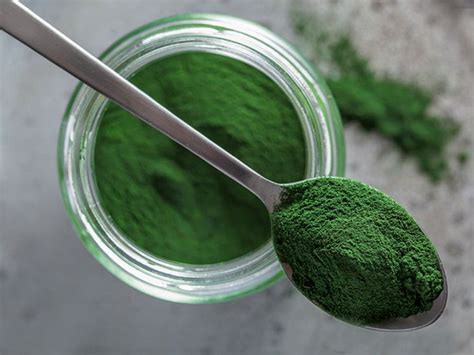 Chlorella vs. Spirulina: What’s the Difference?