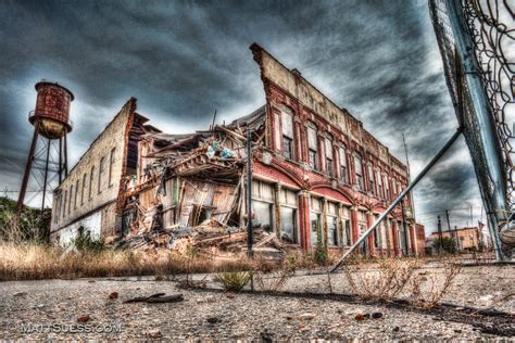 "104 East Main Street" - Denison, Texas | HDR creme