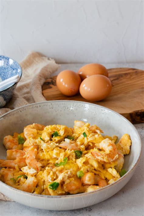 Minute Shrimp And Egg Stir Fry The Floured Camera