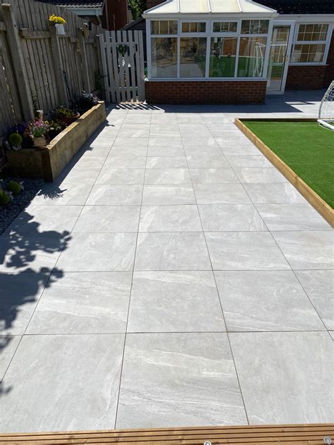 Warm Grey Virtue Outdoor Porcelain Paving Slabs 600x600 Pack