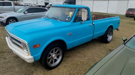 1968 Chevrolet C20 Vintage Car Collector