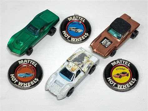 Hot Wheels まとめて ファンバッジ付き 1967 MATTEL HONG KONGCUSTOM CORVETTEFORD J CARPYTHON マテル ホットウィール