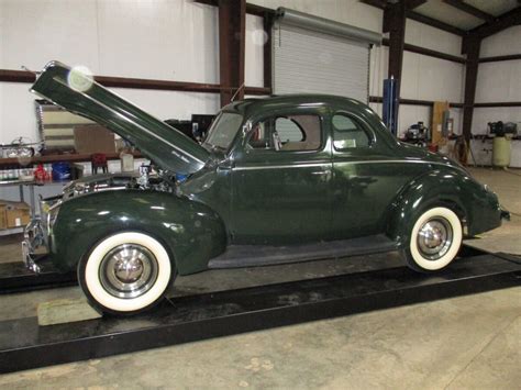 Ford Deluxe Coupe Barn Finds