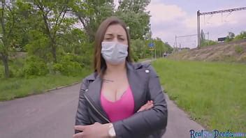 Puta Cabalgando Pollas Disfruta Al Aire Libre De Una Gran Polla Blanca En Pov Xvideos