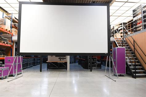 Customized Fast Fold Projector Screen With Front And Rear Projection