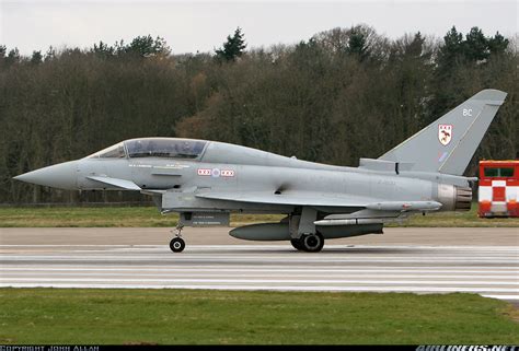 Eurofighter Ef 2000 Typhoon T1 Uk Air Force Aviation Photo