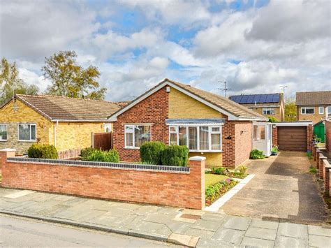 Bed Detached Bungalow For Sale In Chantry Close Cantley Doncaster