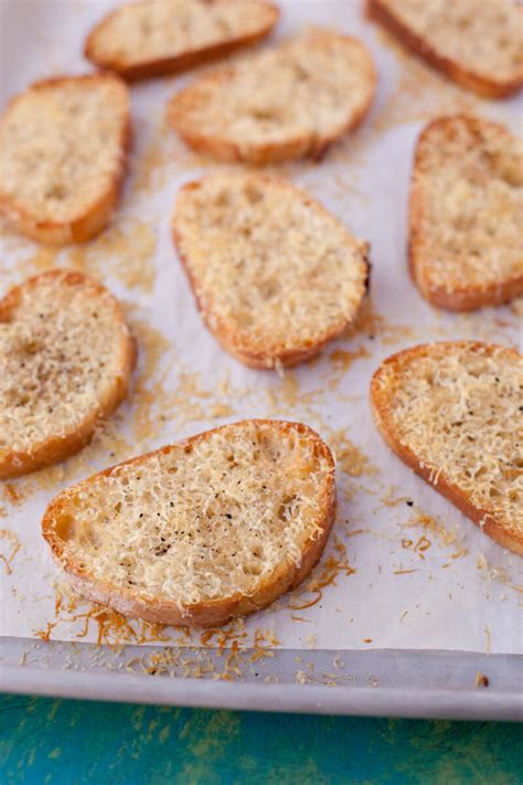 Parmesan Cheese Bread Ready in 10 Minutes