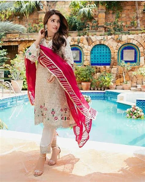 Beautiful Pictures Of Ayeza Khan From Her Latest Photoshoot Showbiz Pakistan