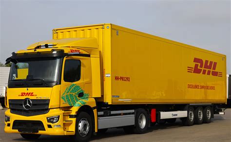 Dhl Freight Introduces Mercedes Benz Eactros Heavy Electric Tractor