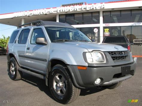 Silver Ice Metallic Nissan Xterra Se V X Photo