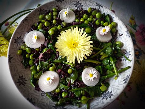 Riz Noir De Camargue Petits Pois Frais Et Pousse D Pinard Le Cri D