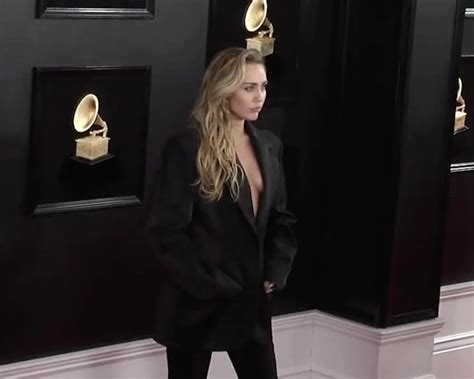 Miley Cyrus Nude Porn Videos Sex Tapes XHamster