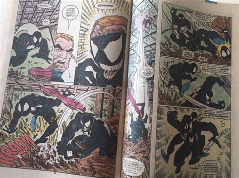 See The 1st Appearance Of VENOM In AMAZING SPIDER MAN 300 This Is The