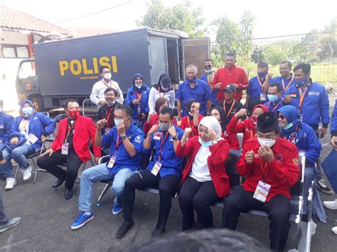 Yena Atep Hadir Untuk Perubahan Kab Bandung Ragam Daerah