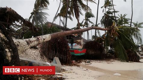 El huracán Fiona golpea a República Dominicana luego de causar daños