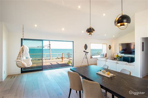 Beautiful Unobstructed Ocean View Malibu House | Rent this location on Giggster