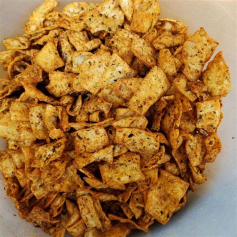 Jual Kripik Cireng Pedas Daun Jeruk 1kg Shopee Indonesia