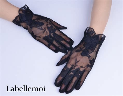 New Anti Uv Elegant Black Lace Glove Womens Short Glove Big Flower