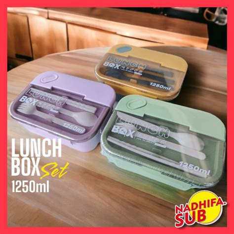 Jual Lunch Box Set Kotak Makan Ml Anti Tumpah Sekat Tempat