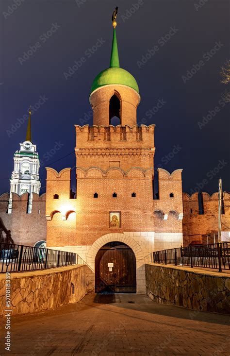 Tula Kremlin at night. An ancient fortress. Russian architecture ...