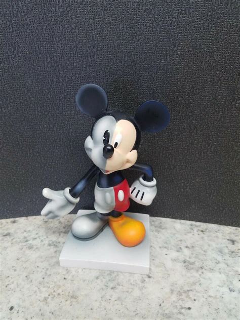 Westland Giftware Walt Disney S Mickey Mouse Mickey Through The