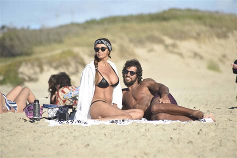 La Bikini Triangulito El Cl Sico Dise O Sexy Que Eligen Las Mujeres En El Verano Infobae