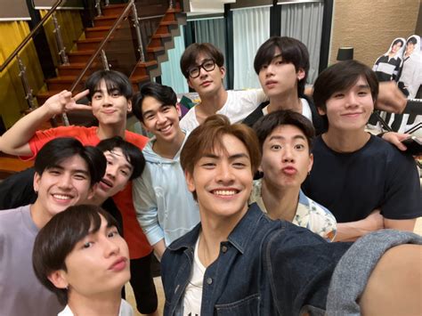 Dunknatachai On Twitter Gmmtv Actors Cute Gay Couples Cute Actors