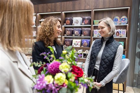 Atidaryta atnaujinta parduotuvė Vilniuje Saldainių fabrikas Rūta