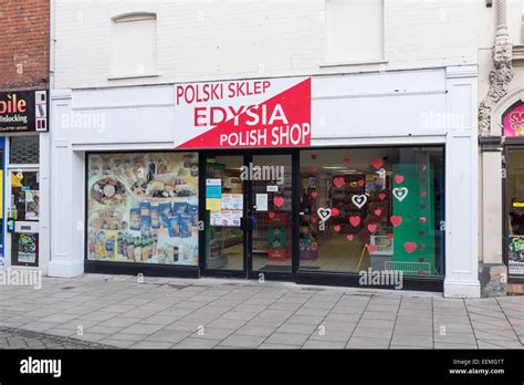Polnisch einkaufen -Fotos und -Bildmaterial in hoher Auflösung – Alamy