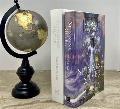 SPINNING SILVER PAR Naomi Novik GRIM CHÊNE SIGNÉ ÉDITION LIMITÉE