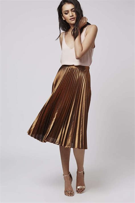 The trendy pleated midi skirts – fashionarrow.com