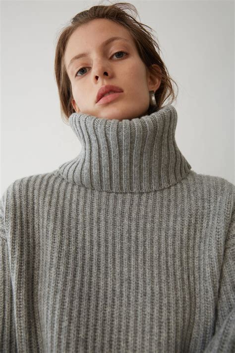 Acne Studios Disa Oversized Ribbed Wool Turtleneck Sweater In Pale Grey