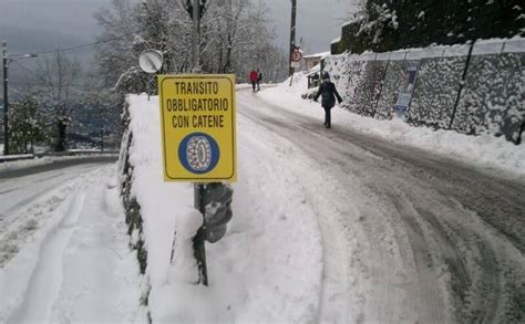 Strade Provinciali Entra In Vigore L Ordinanza Su Catene E Pneumatici