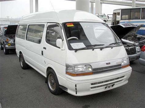 Toyota Hiace Diesel:picture # 2 , reviews, news, specs, buy car