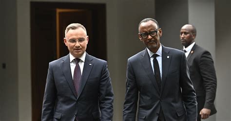 Andrzej Duda W Afryce Incydent Podczas Wizyty W Rwandzie Wydarzenia