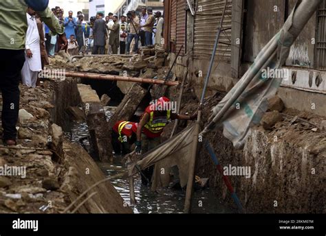 Karachi Pakistan 25th Aug 2023 View Of Site After Gas Explosion In