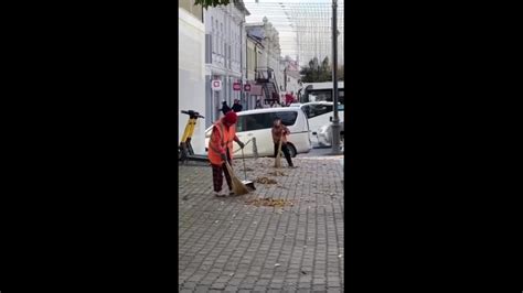 Осторожно, максимально добрый контент На улочках Владивостока внук ...