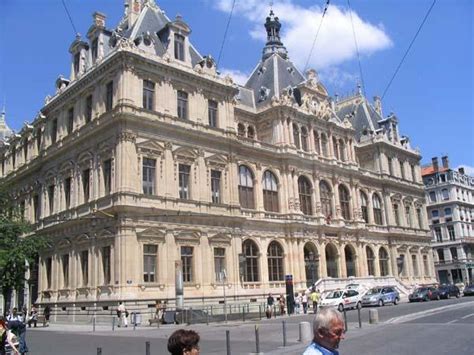 Palais De La Bourse Chambre Du Commerce Et De L Industrie De Lyon Lyon