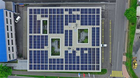 Solar Pv Das Schienensystem Taurus Als Kluge Kombination Innotech