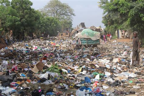 Comment évolue Le Traitement De Déchets Ménagers à Lomé Loeil Dafrique