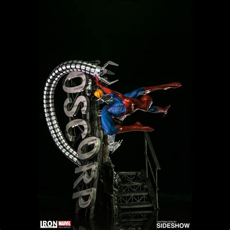 Spider Man Polystone Statue Legacy Replica