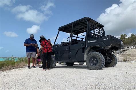 Tripadvisor 6 Sitzer Golfwagenverleih auf Grand Turk zur Verfügung