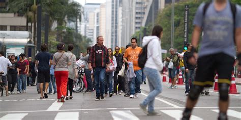 Impost Metro Atinge Marca De R Trilh Es De Tributos Pagos