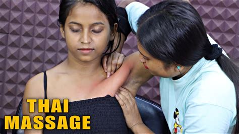 Girl Received Thai Massage From Barber Girl Pakhi Head Massage And Neck