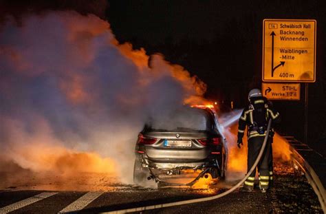 Bmw Brennt Komplett Aus